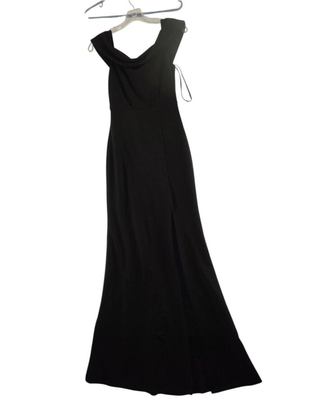 LULUS long black dress NWT Size XS in black